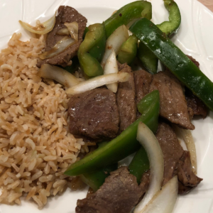 pepper-steak-stir-fry-sirloin-steak-flank-steak-round-steak-clover-meadows-beef-grass-fed-beef-saint-louis-missouri-1200-1200